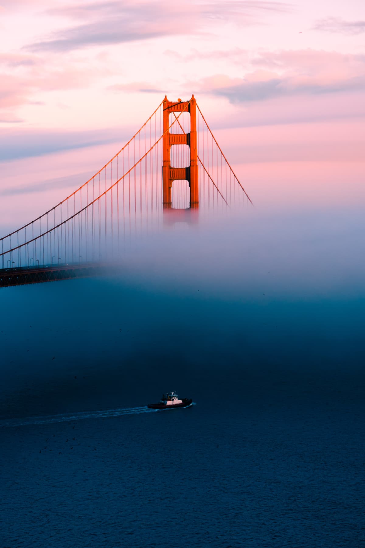 Golden Gate Bridge in fog